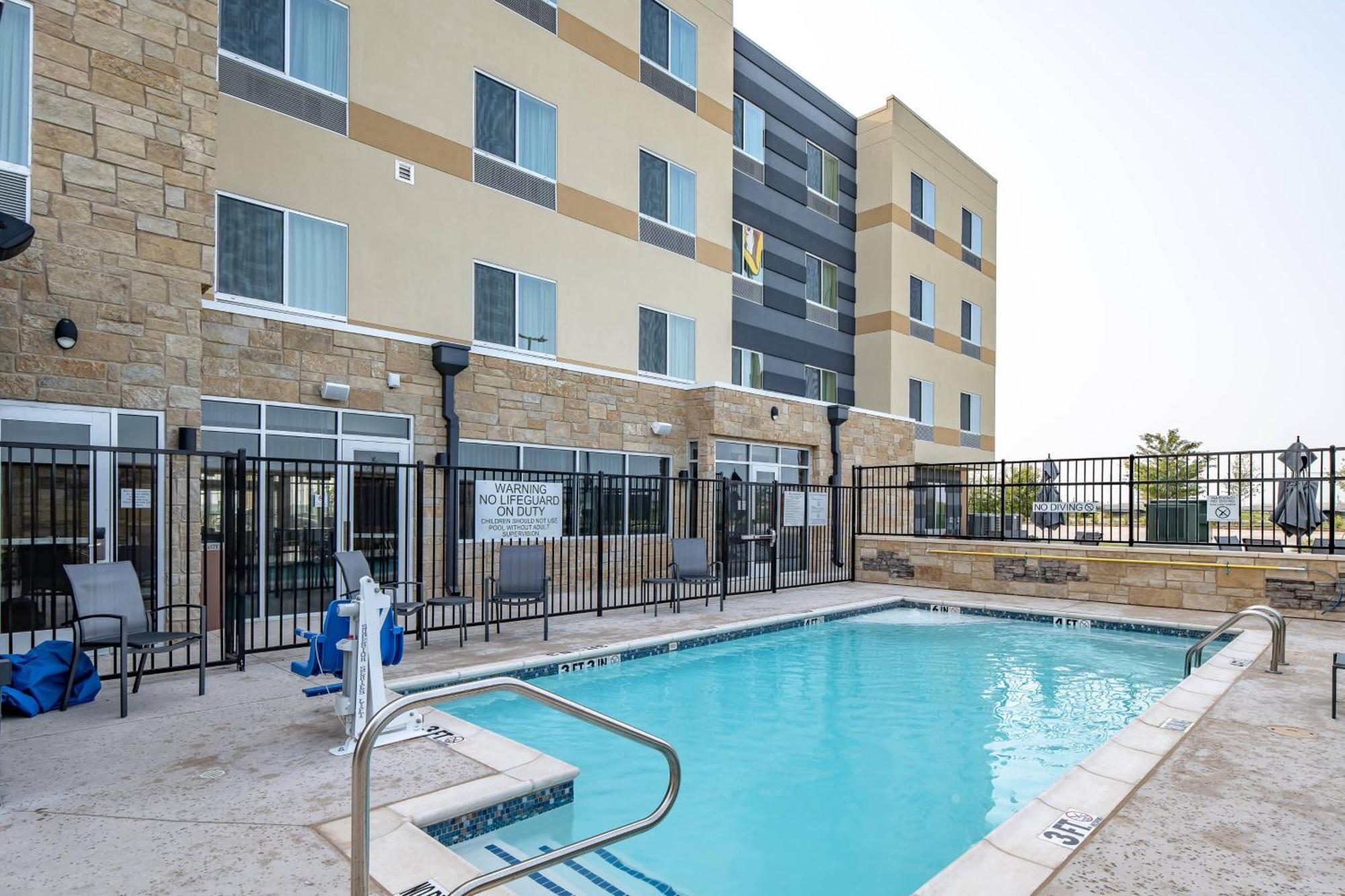 Fairfield Inn & Suites By Marriott Terrell Buitenkant foto